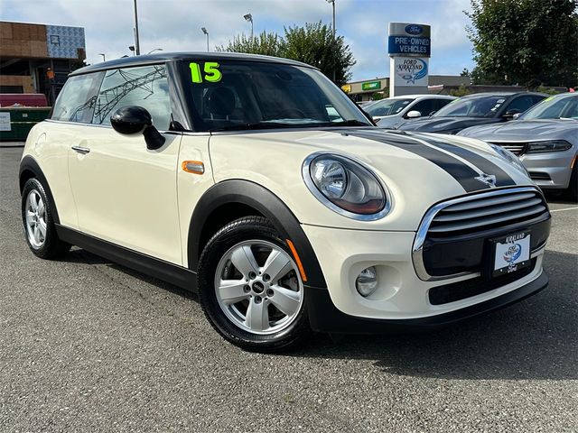 2015 MINI Cooper Hardtop Base