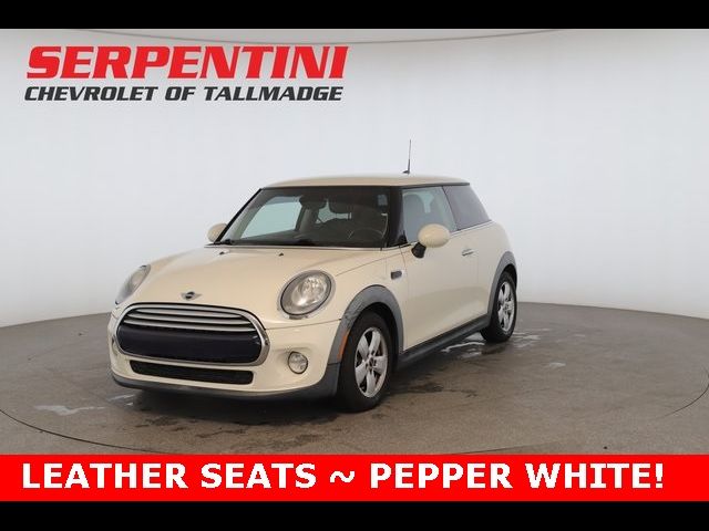 2015 MINI Cooper Hardtop Base