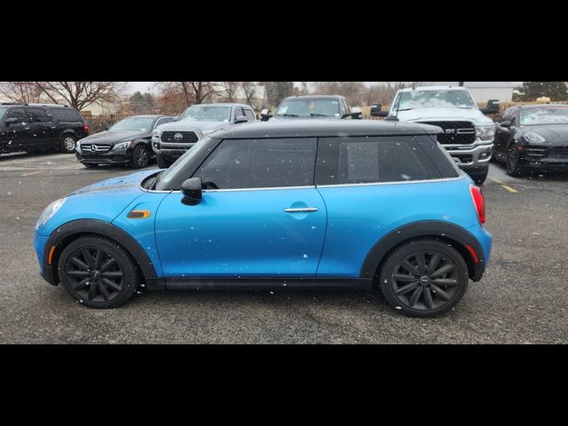 2015 MINI Cooper Hardtop Base