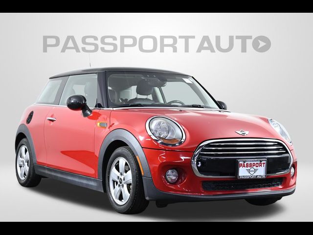 2015 MINI Cooper Hardtop Base