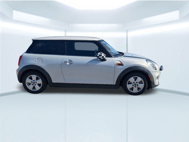 2015 MINI Cooper Hardtop Base