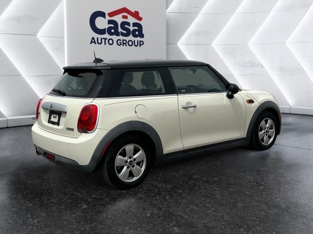 2015 MINI Cooper Hardtop Base