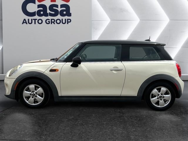 2015 MINI Cooper Hardtop Base
