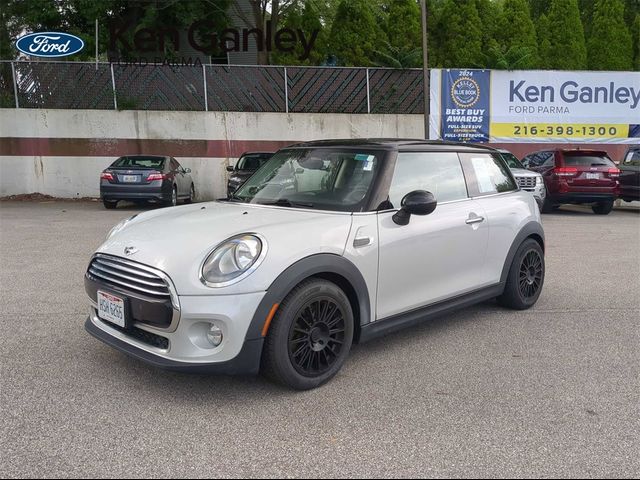 2015 MINI Cooper Hardtop Base