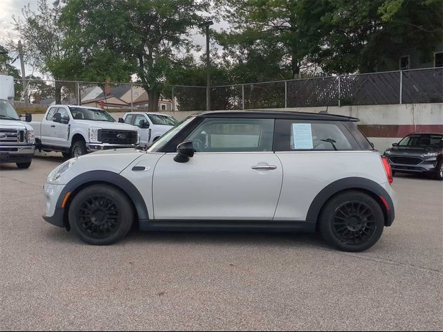 2015 MINI Cooper Hardtop Base