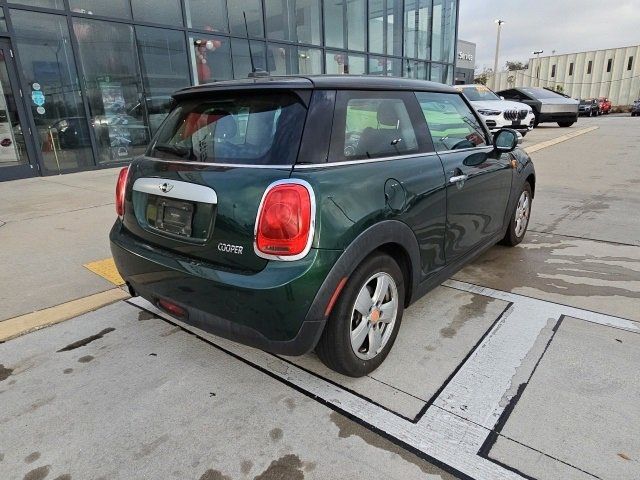 2015 MINI Cooper Hardtop Base