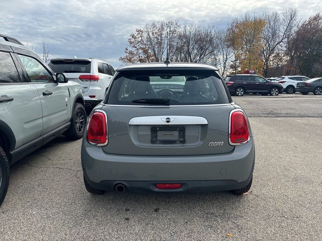 2015 MINI Cooper Hardtop Base