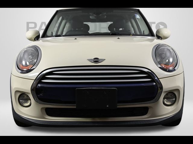 2015 MINI Cooper Hardtop Base