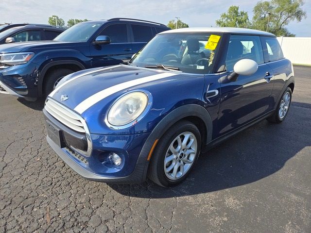 2015 MINI Cooper Hardtop Base