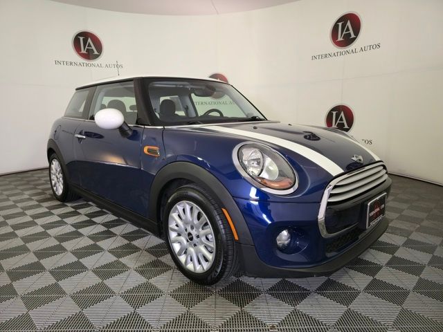 2015 MINI Cooper Hardtop Base