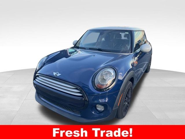 2015 MINI Cooper Hardtop Base