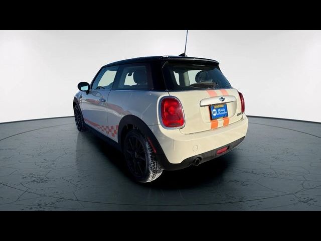 2015 MINI Cooper Hardtop Base