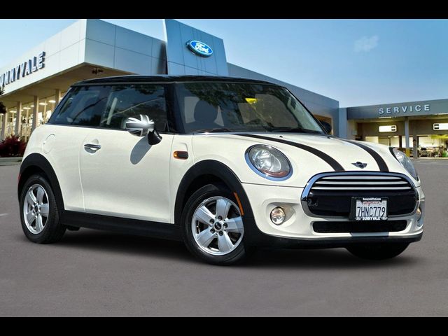 2015 MINI Cooper Hardtop Base