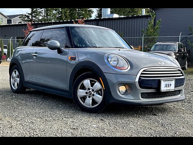 2015 MINI Cooper Hardtop Base