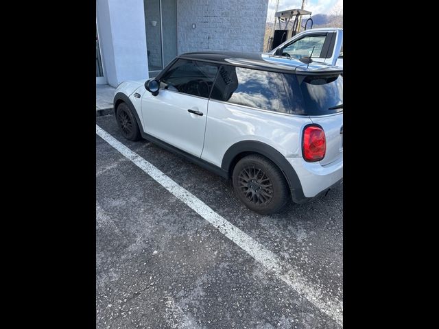 2015 MINI Cooper Hardtop Base