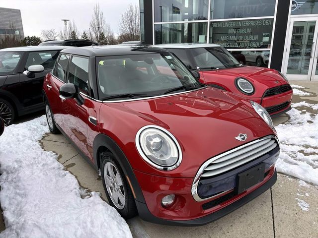 2015 MINI Cooper Hardtop Base