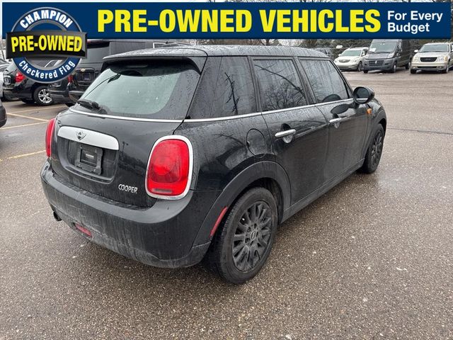 2015 MINI Cooper Hardtop Base