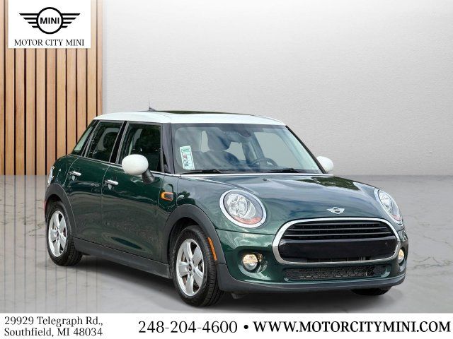 2015 MINI Cooper Hardtop Base