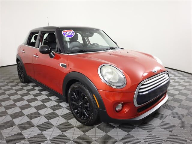 2015 MINI Cooper Hardtop Base