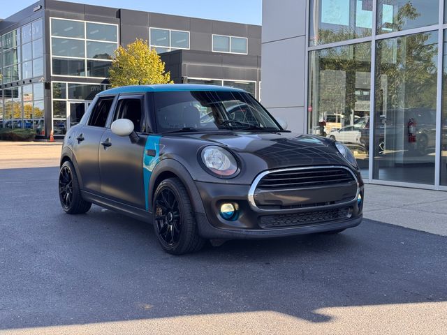 2015 MINI Cooper Hardtop Base