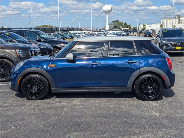 2015 MINI Cooper Hardtop Base