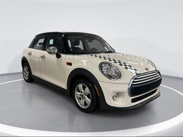 2015 MINI Cooper Hardtop Base