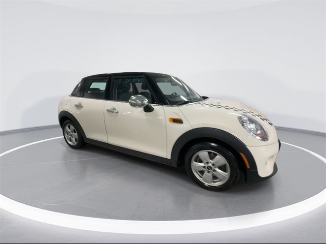 2015 MINI Cooper Hardtop Base