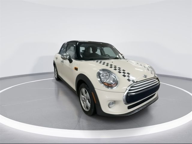 2015 MINI Cooper Hardtop Base