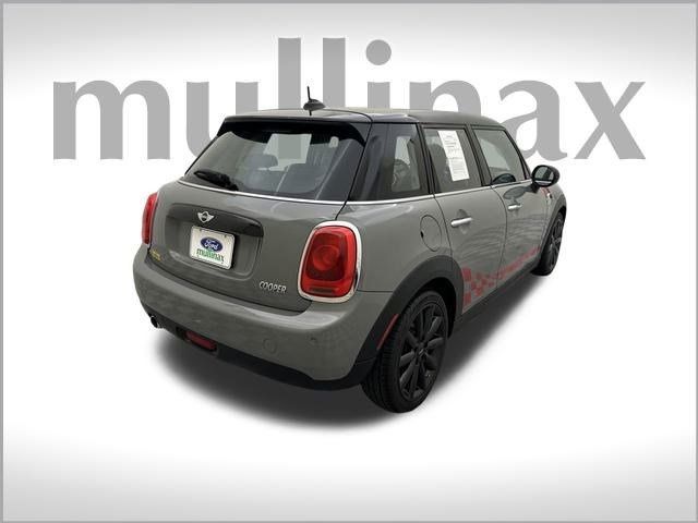 2015 MINI Cooper Hardtop Base