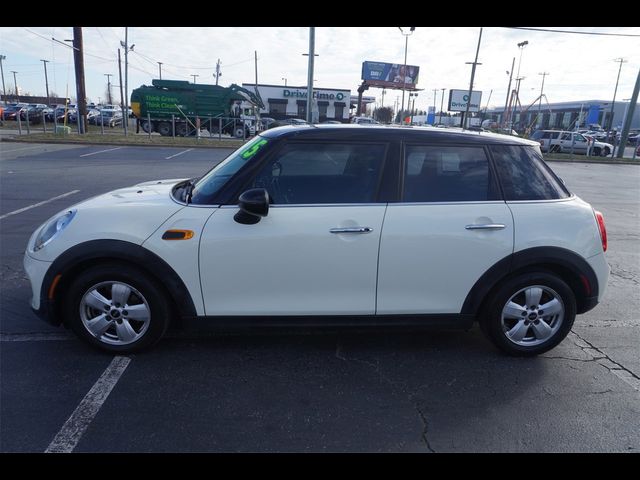 2015 MINI Cooper Hardtop Base