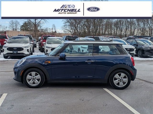 2015 MINI Cooper Hardtop Base