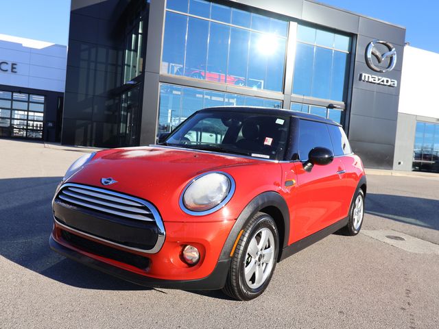 2015 MINI Cooper Hardtop Base