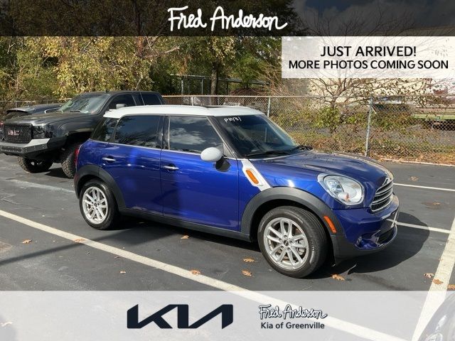 2015 MINI Cooper Countryman Base