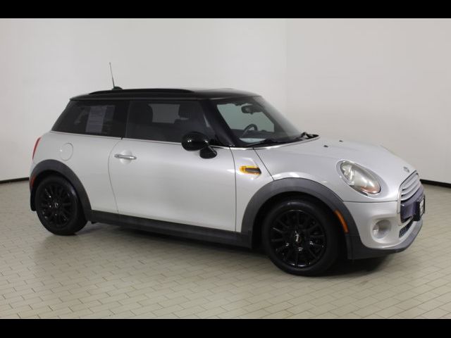 2015 MINI Cooper Hardtop Base