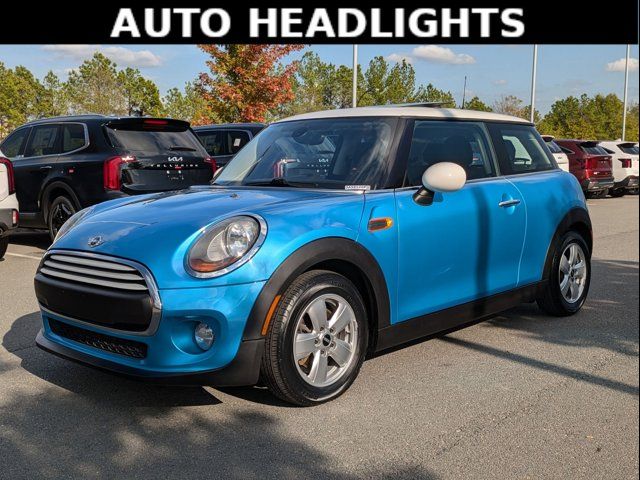 2015 MINI Cooper Hardtop Base