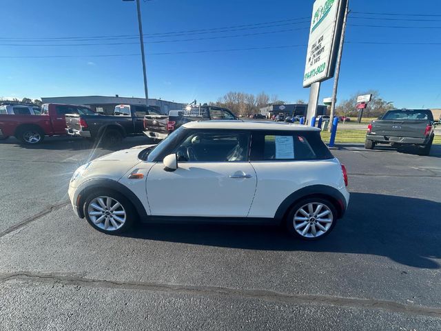 2015 MINI Cooper Hardtop Base