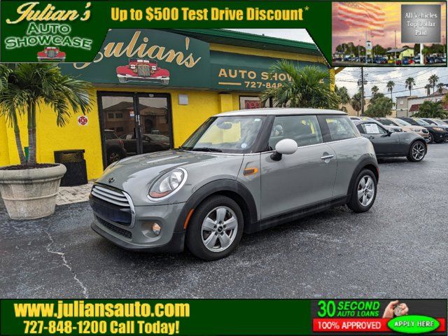 2015 MINI Cooper Hardtop Base