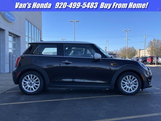 2015 MINI Cooper Hardtop Base