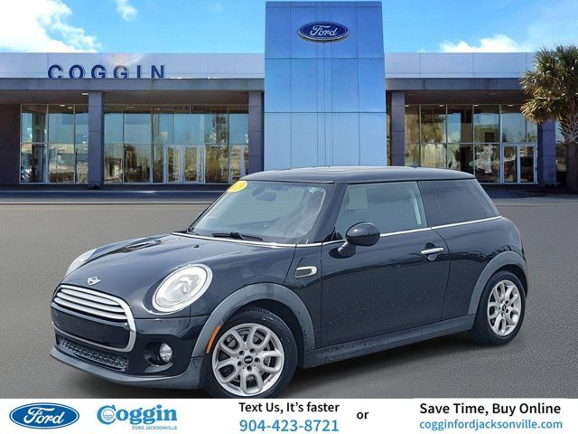 2015 MINI Cooper Hardtop Base