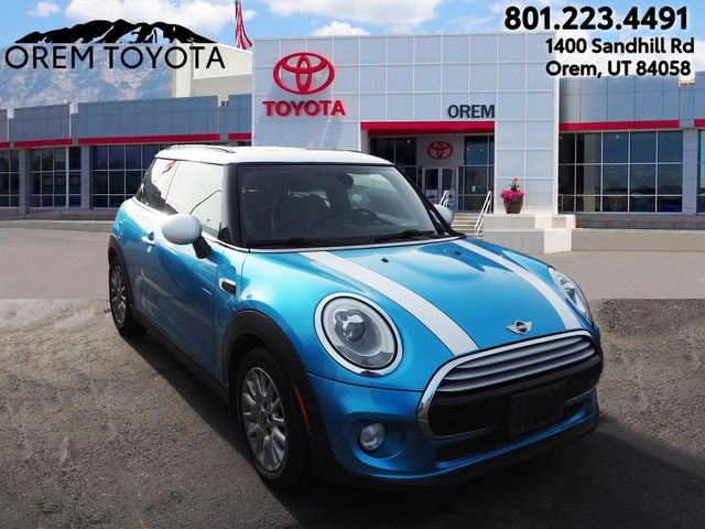 2015 MINI Cooper Hardtop Base