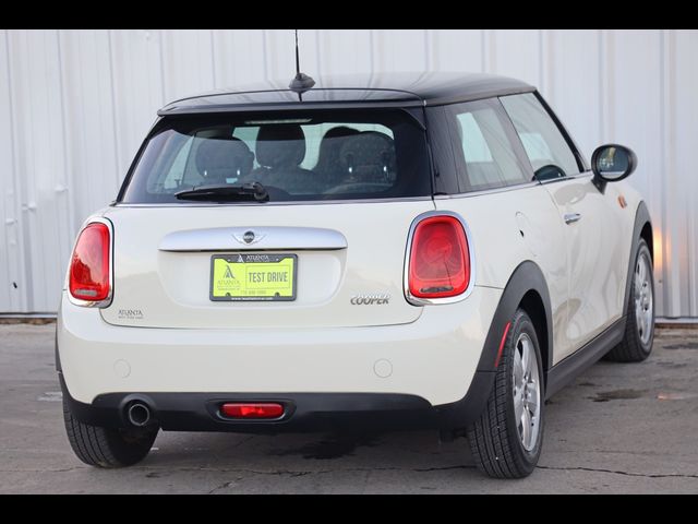 2015 MINI Cooper Hardtop Base