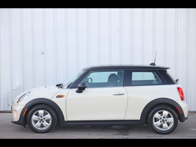 2015 MINI Cooper Hardtop Base