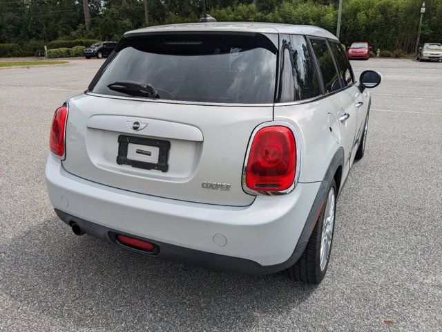 2015 MINI Cooper Hardtop Base