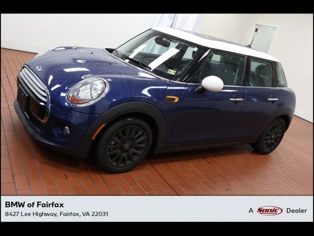 2015 MINI Cooper Hardtop Base