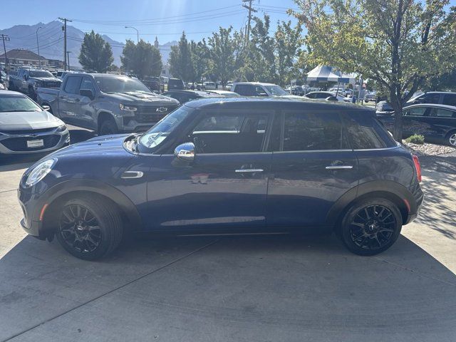 2015 MINI Cooper Hardtop Base