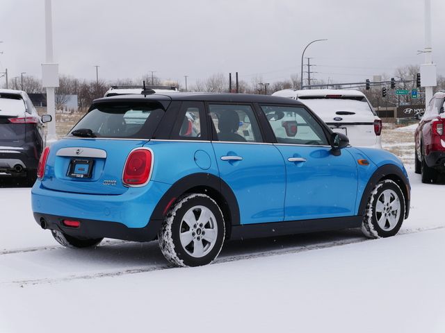 2015 MINI Cooper Hardtop Base