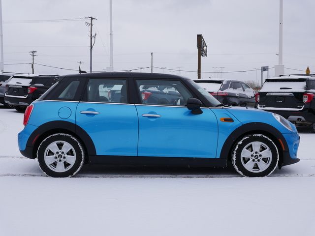 2015 MINI Cooper Hardtop Base