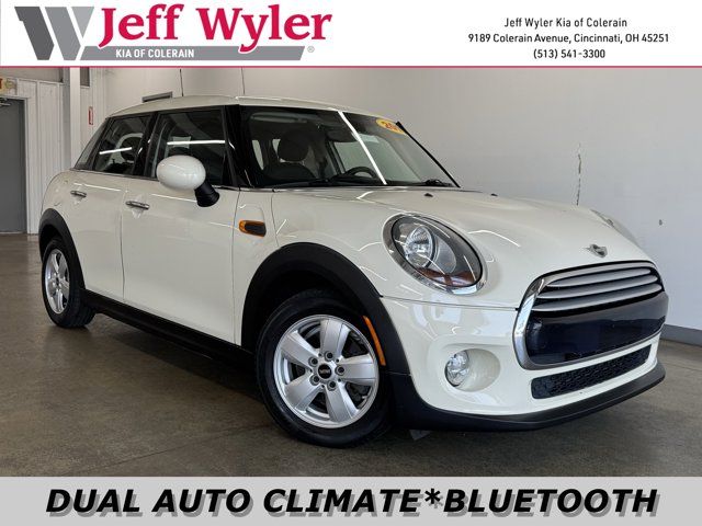 2015 MINI Cooper Hardtop Base