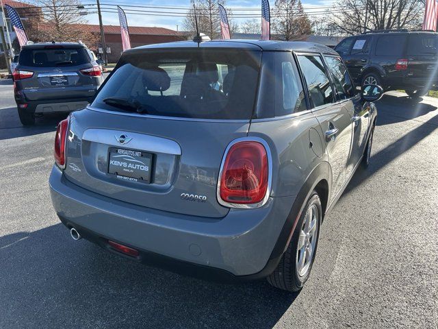 2015 MINI Cooper Hardtop Base