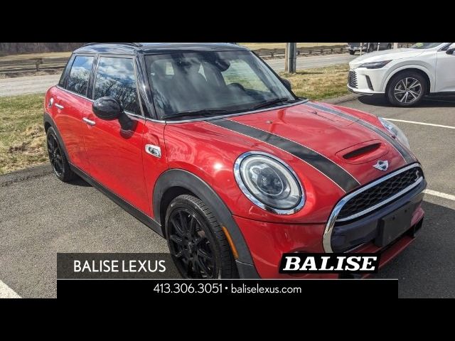 2015 MINI Cooper Hardtop S